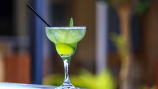 Mojito mangue et coco : recette tropicale rafraichissante